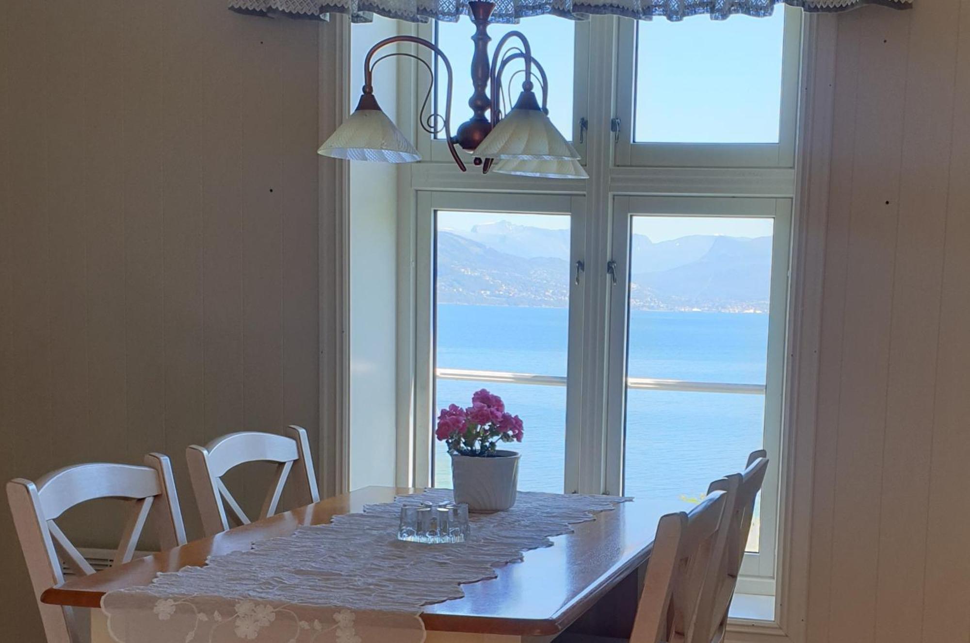 Irenegarden - Panorama Apartment Lauvstad Luaran gambar