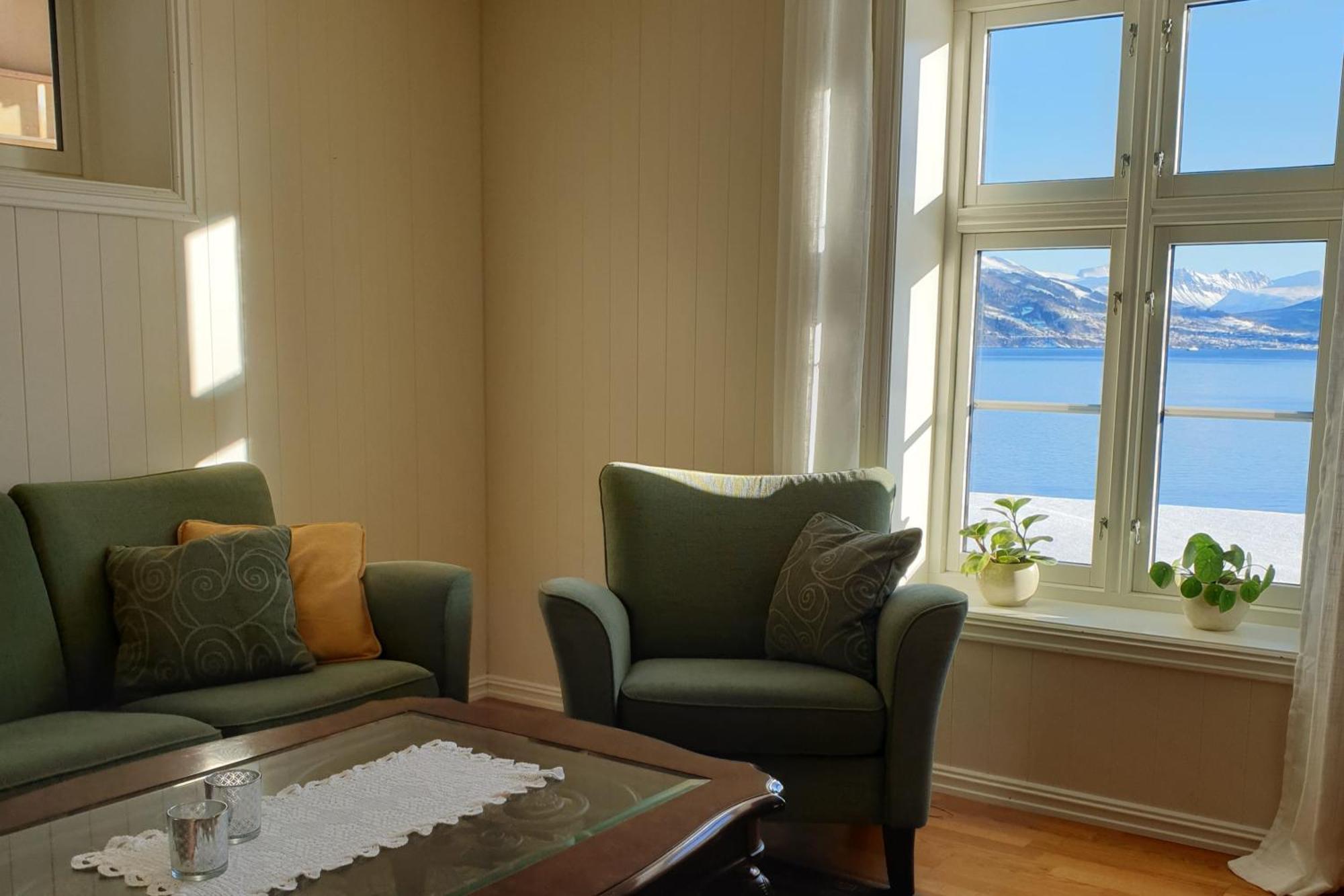 Irenegarden - Panorama Apartment Lauvstad Luaran gambar
